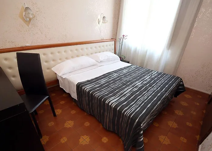 Hotel Roma Room Hotel 3*
